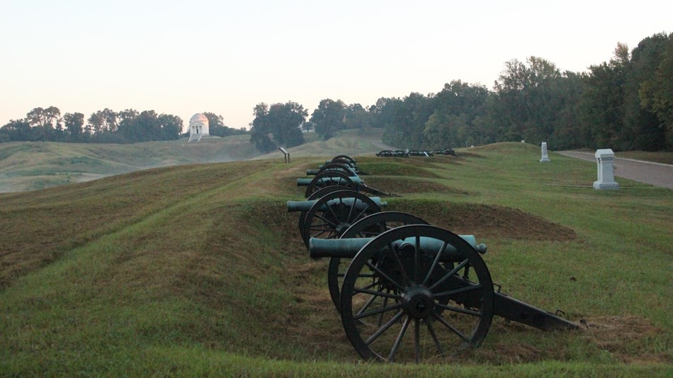 vicksburg military park cannon