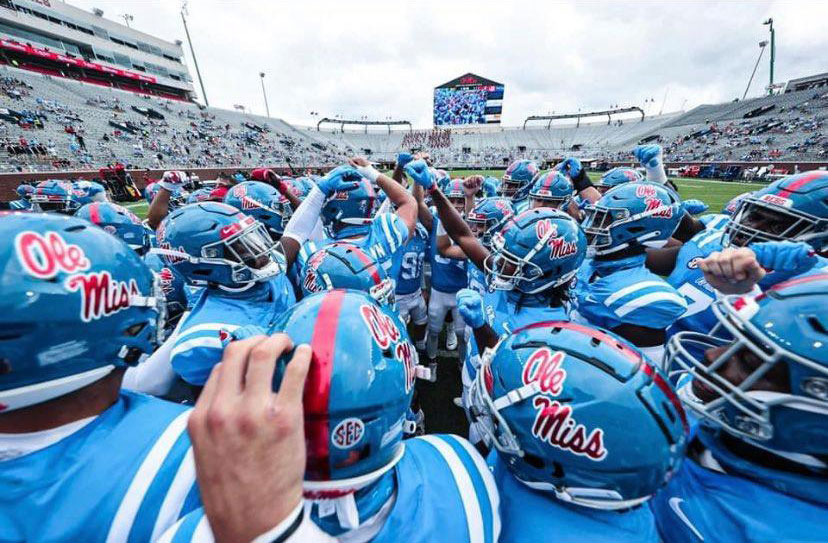 Ole Miss football team dealing with COVID-19 issues - Vicksburg Daily News