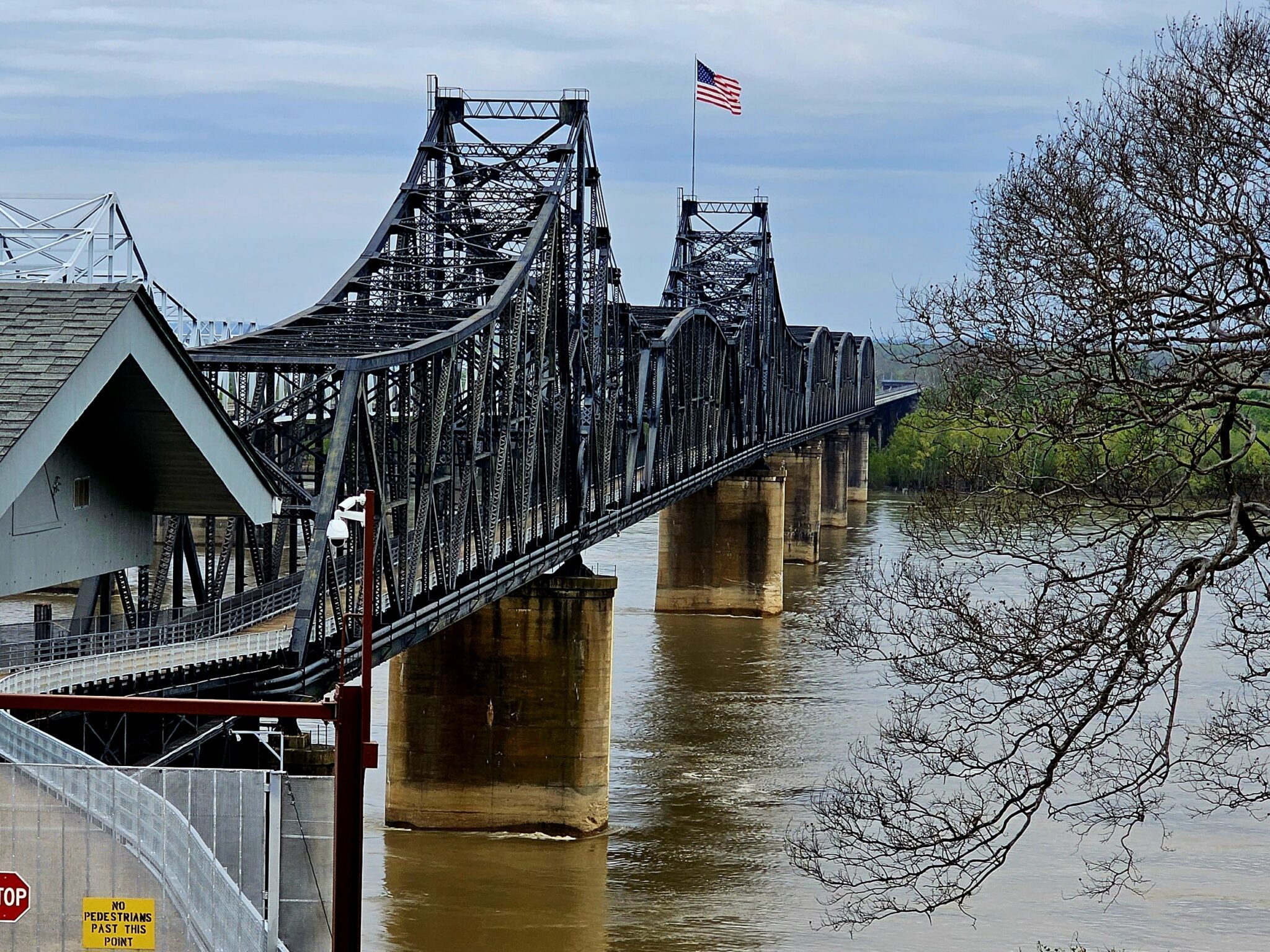 The 38th annual Over the River Run set for Oct.10 - Vicksburg Daily News