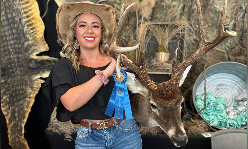 Vicksburg huntress takes first at MS Wildlife Extravaganza with oncein