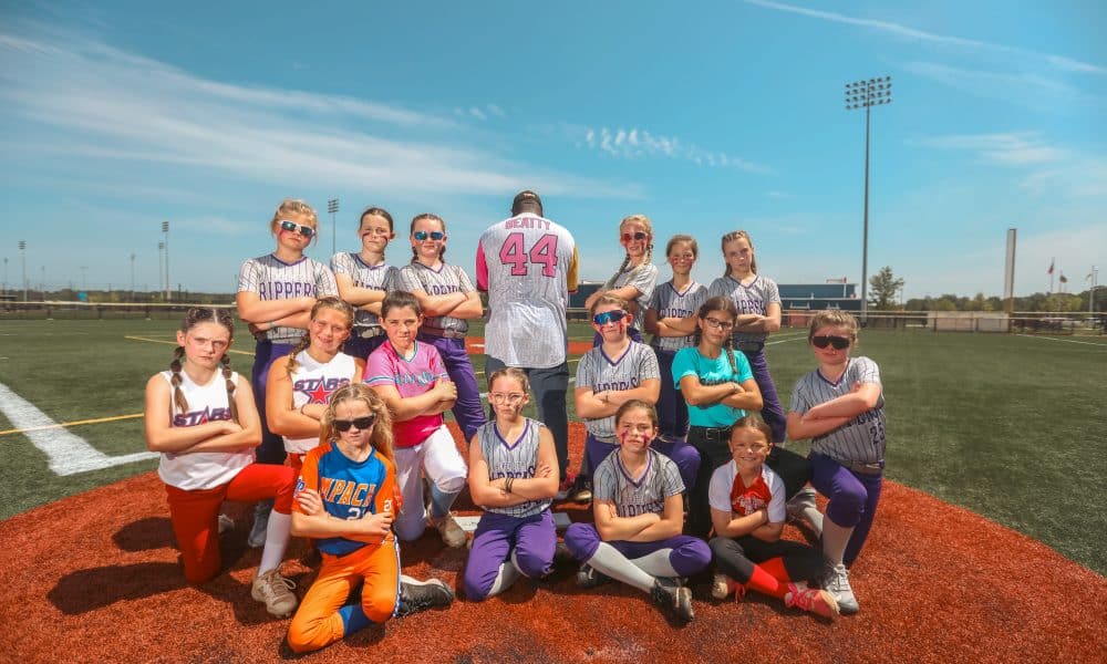Larry Walker and softball team shoot official music video for viral