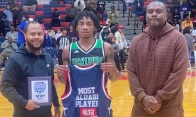 Davian Williams receiving MVP