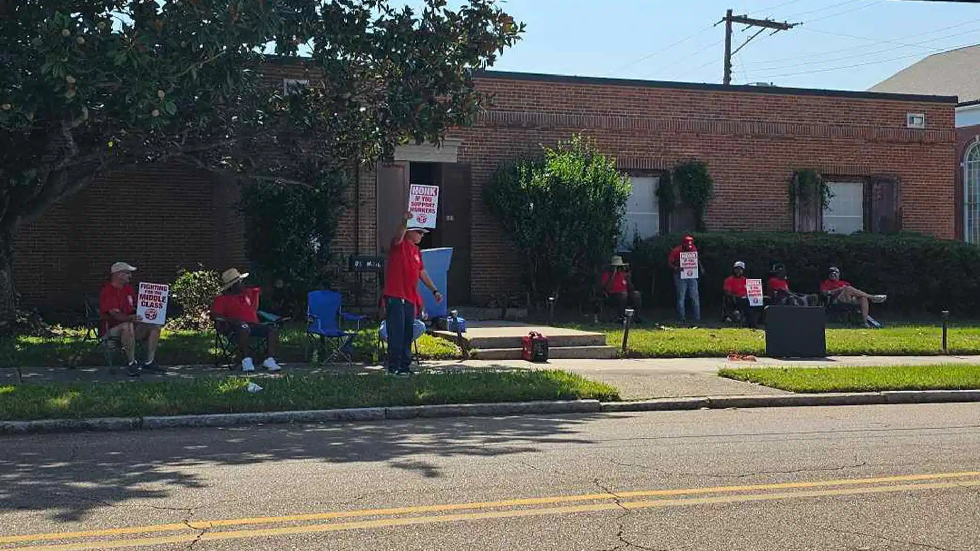AT&T Workers Strike Photo Credit: David Day