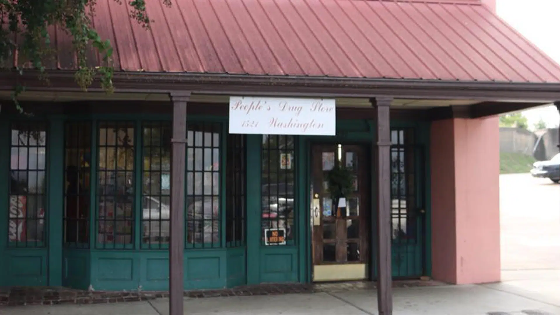 People's drug store