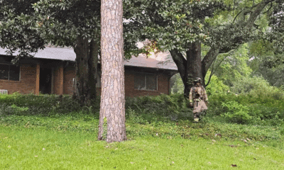 Vicksburg Fire Chief Derrick Stamps has confirmed that one person has died in a structure fire in the 300 block of Marian Lane this evening.