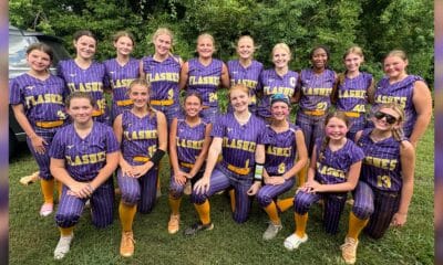 Flashes softball team