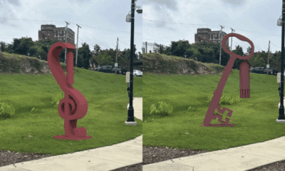 Both statues rendered in place