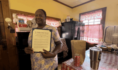 Mama’s Hot Dog Stand