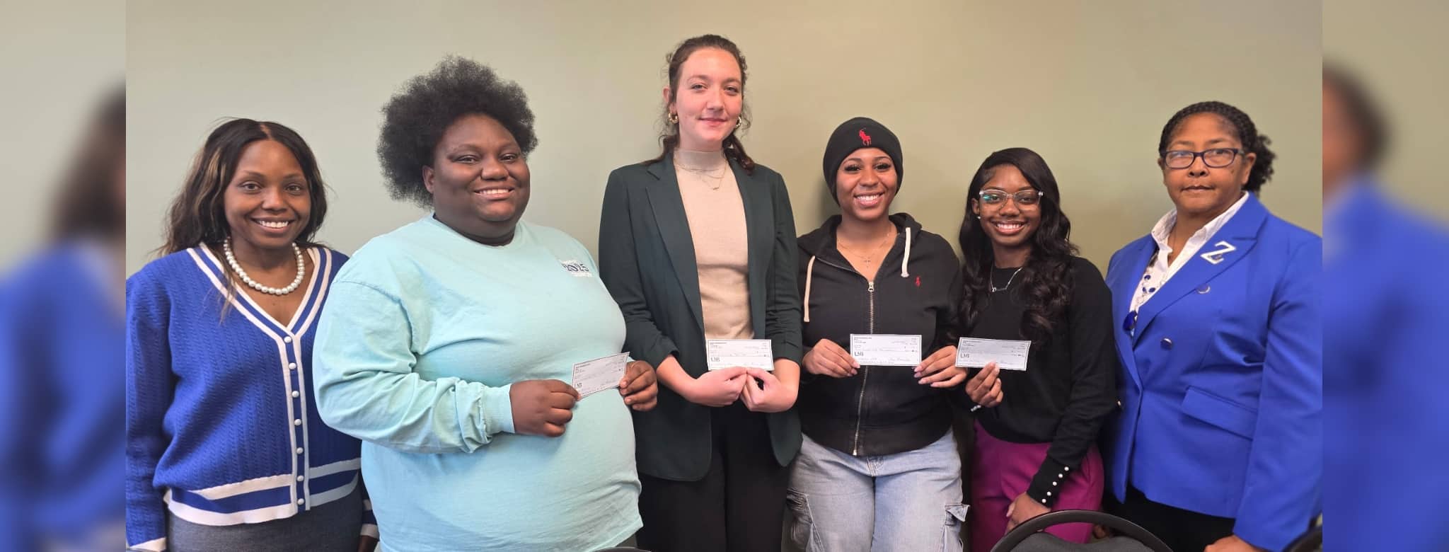 ShaKyla Howard, Gracie Davis, Jannah Archer and Kelie Brown.