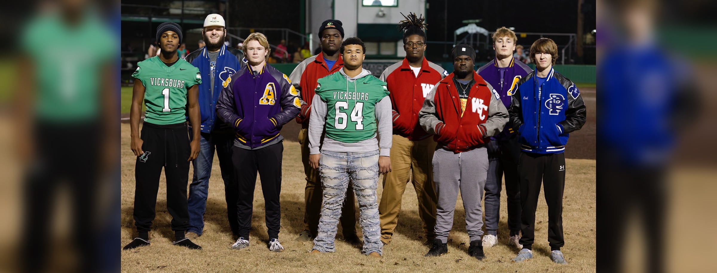 Front L-R Jadarius Henderson, Robert Lee, Jaydon Lee, Fred Mixon, Chad Fuson. Back L-R Jackson Blackmon, Carmelo Clark, Kemariyun Coffie, and Sadler Lambiotte: Photography by Richard Miller