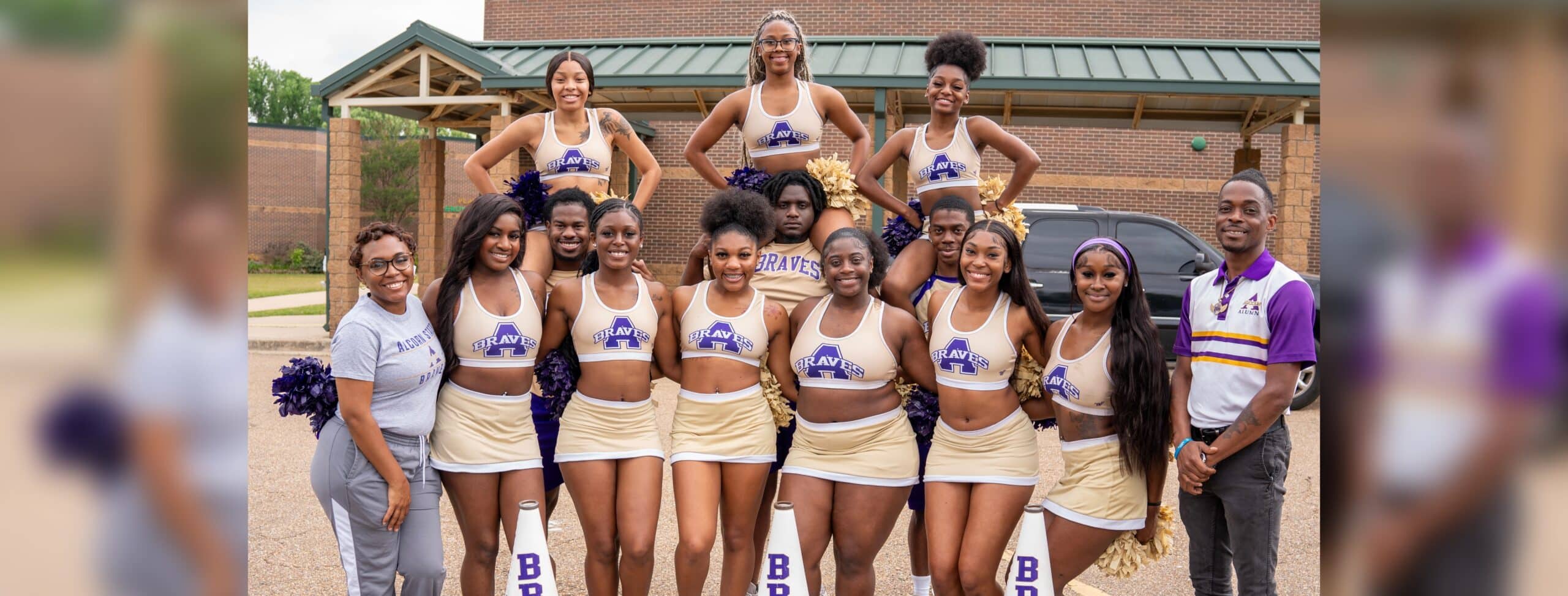 Alcorn cheerleaders