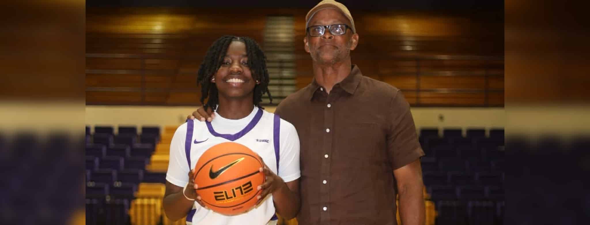 Jae’la Smith and Casey Fisher