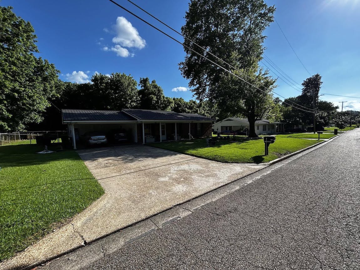 revised yard of the month