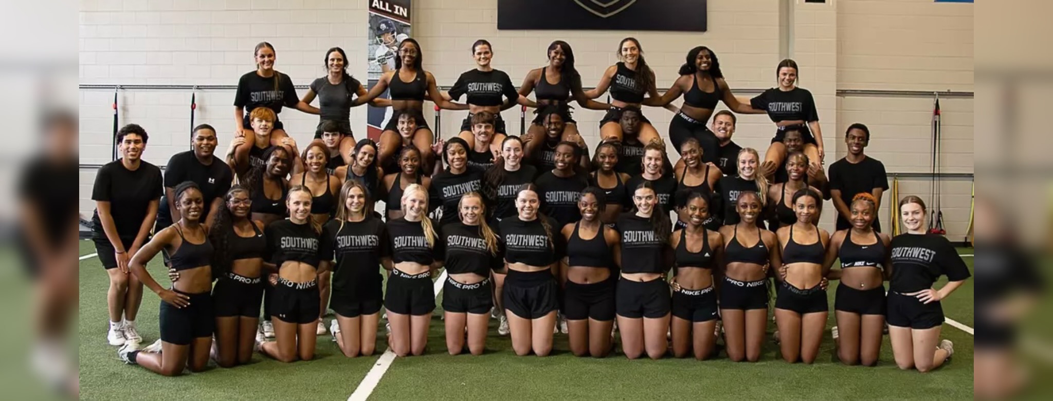 Alcorn and Southwest cheer