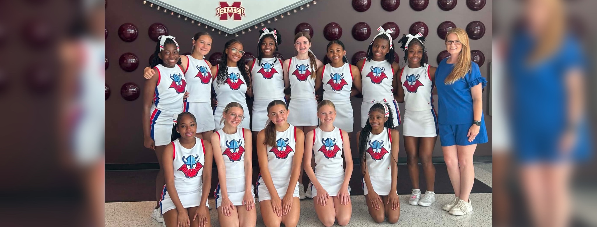 Warren central freshmen cheer