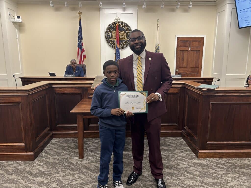 Alderman Mayfield gives three AMAZE Awards