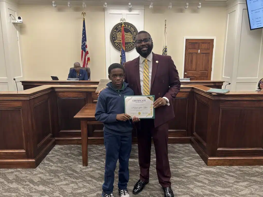 Alderman Mayfield gives three AMAZE Awards
