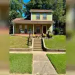 yard of the month — Mayfield names Yard of the Month