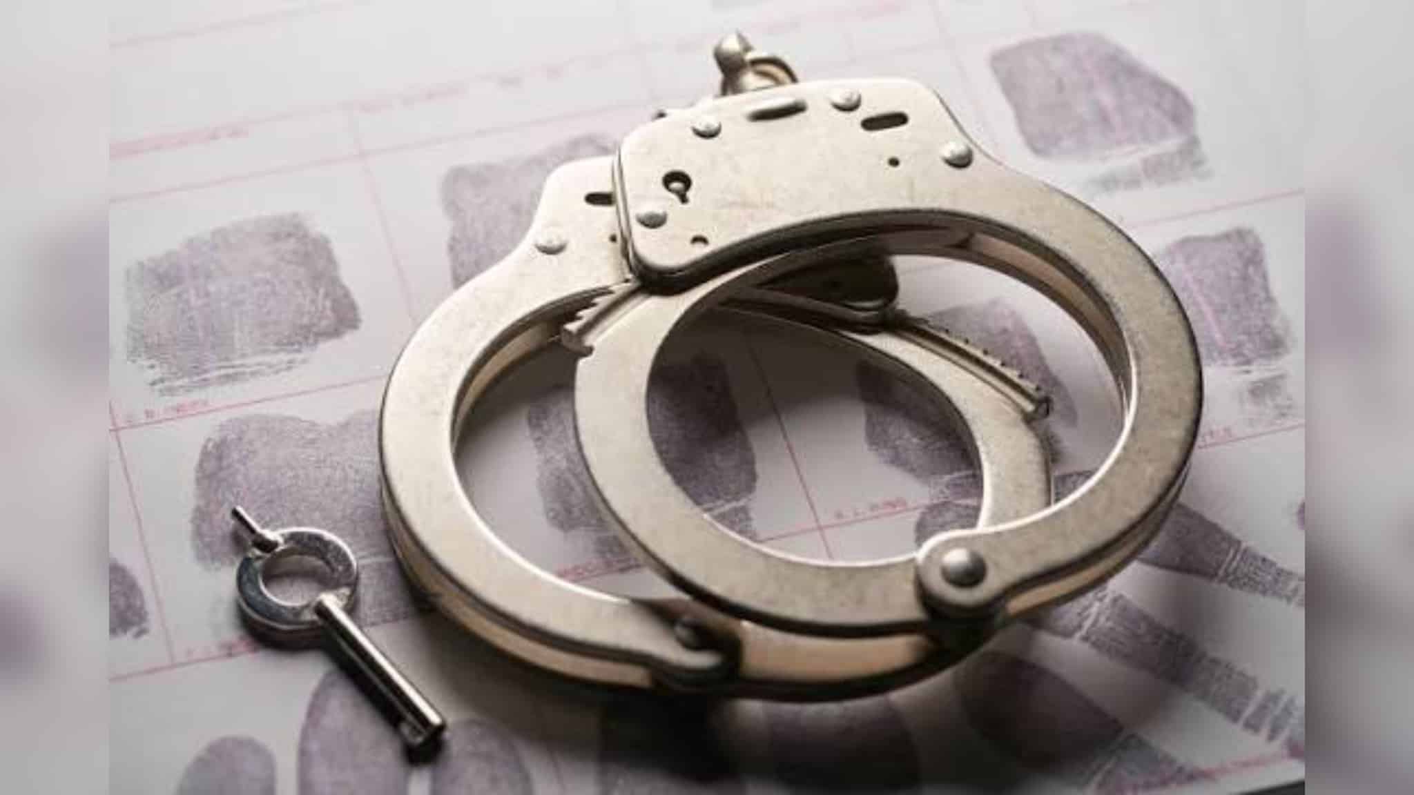 hand cuffs — Miranda rights