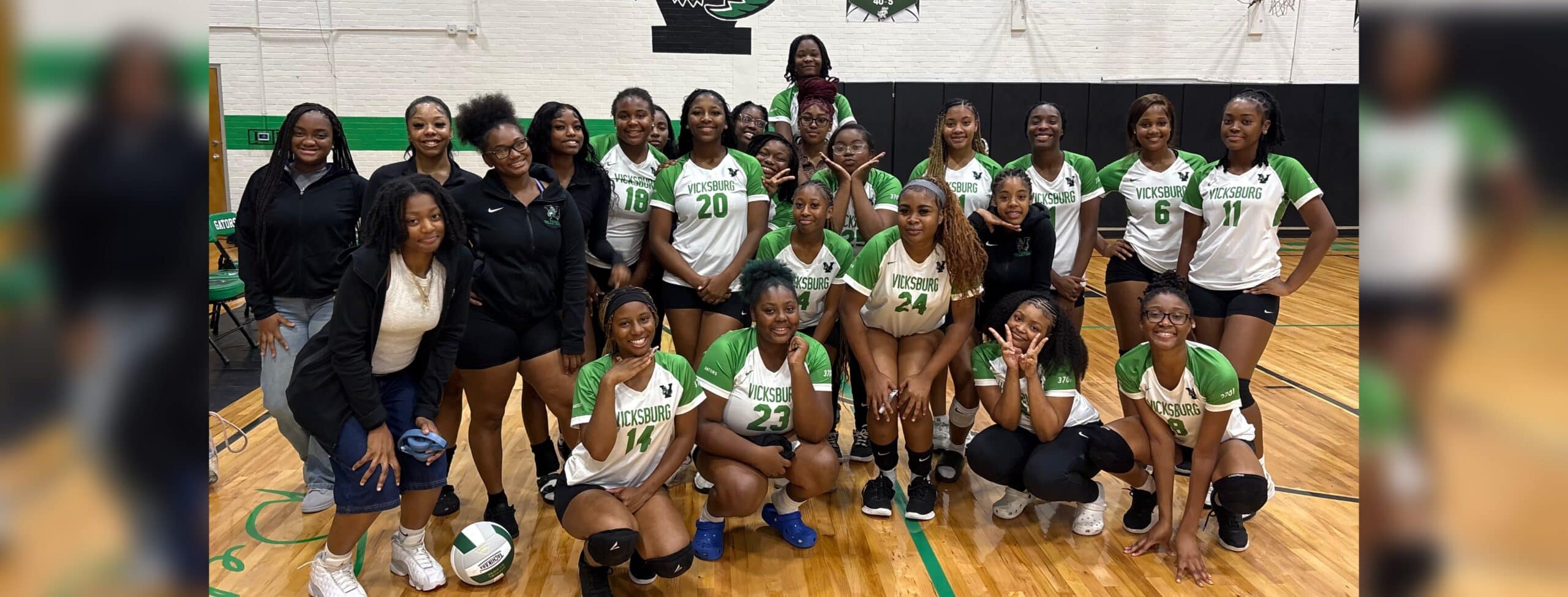 Vicksburg High School Volleyball Defeats Cleveland Central