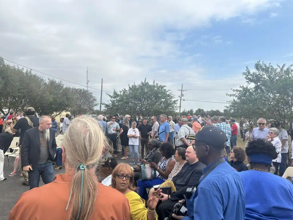 Crowd gathered at the Vicksburg-Tallulah Regional Airport for the Dan Fordice Memorial Airfield renaming ceremony.