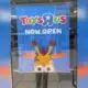 toys r us — Toys "R" Us returns to Mississippi