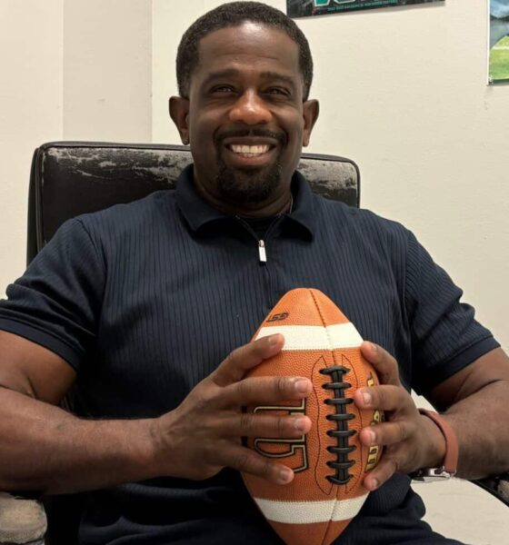 Larry Carter Jr. named VDN’s Junior High Football Coach of the Year